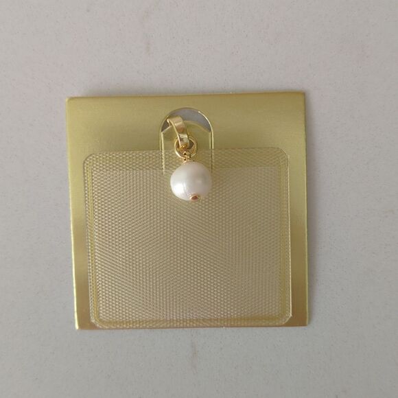 Aqua pearl charm - Picture 1 of 6